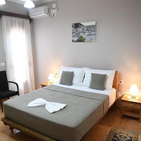 Guesthouse Leo بيرات المظهر الخارجي الصورة